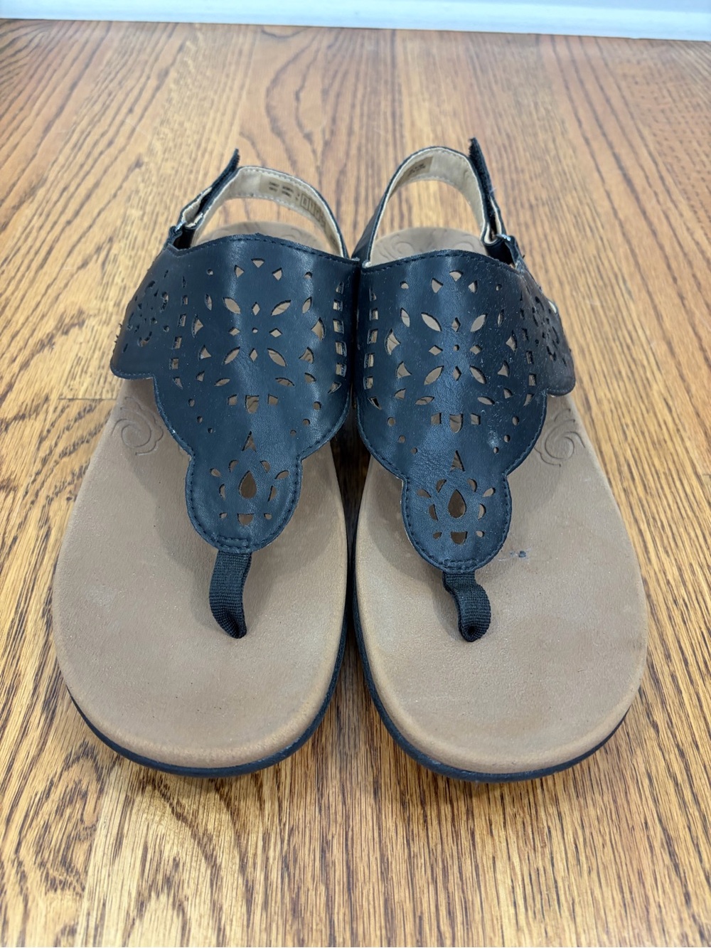 Rockport Black Cutout Velcro Slingback Thong Sandals (9.5) - Picture 3 of 11